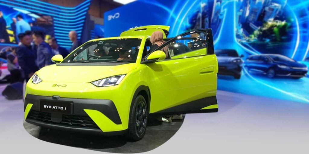 BYD Atto 1 Jadi Bintang di GIIAS Surabaya 2025
